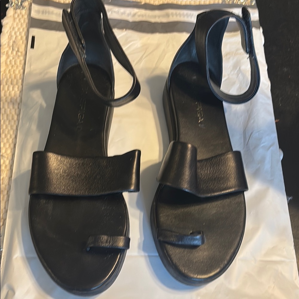 Via Spiga Sleek Black Leather Flatform Sandals with Ankle Strap 9B